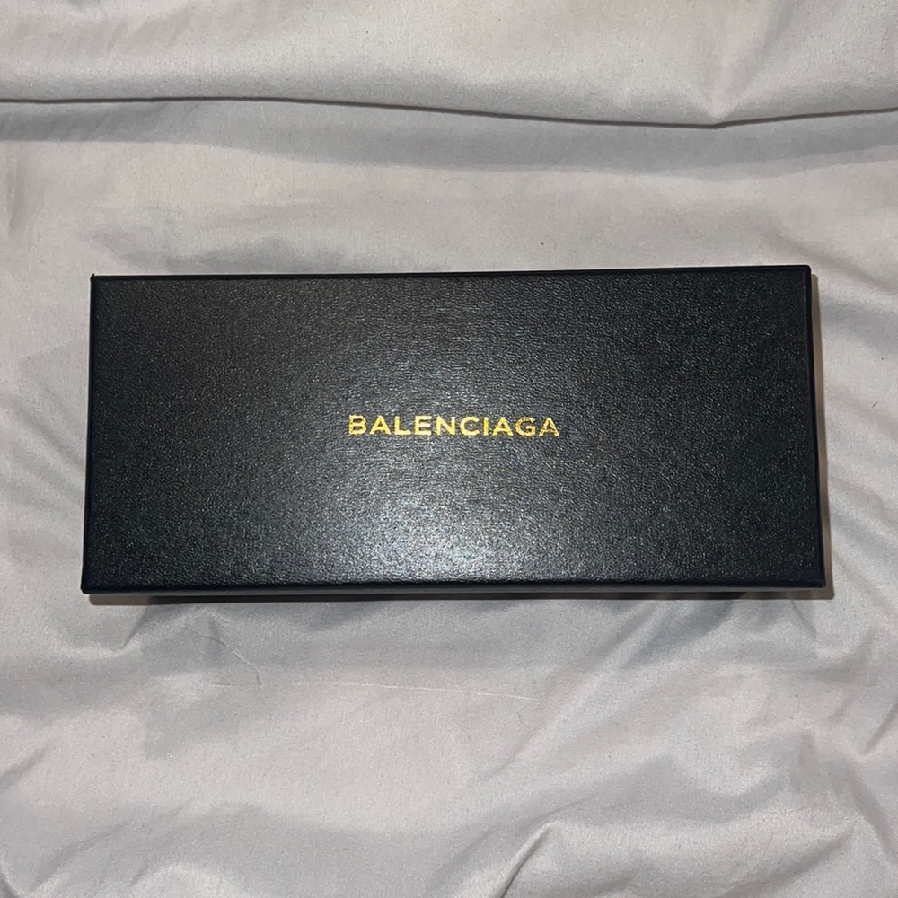 Brand new balenciaga shades